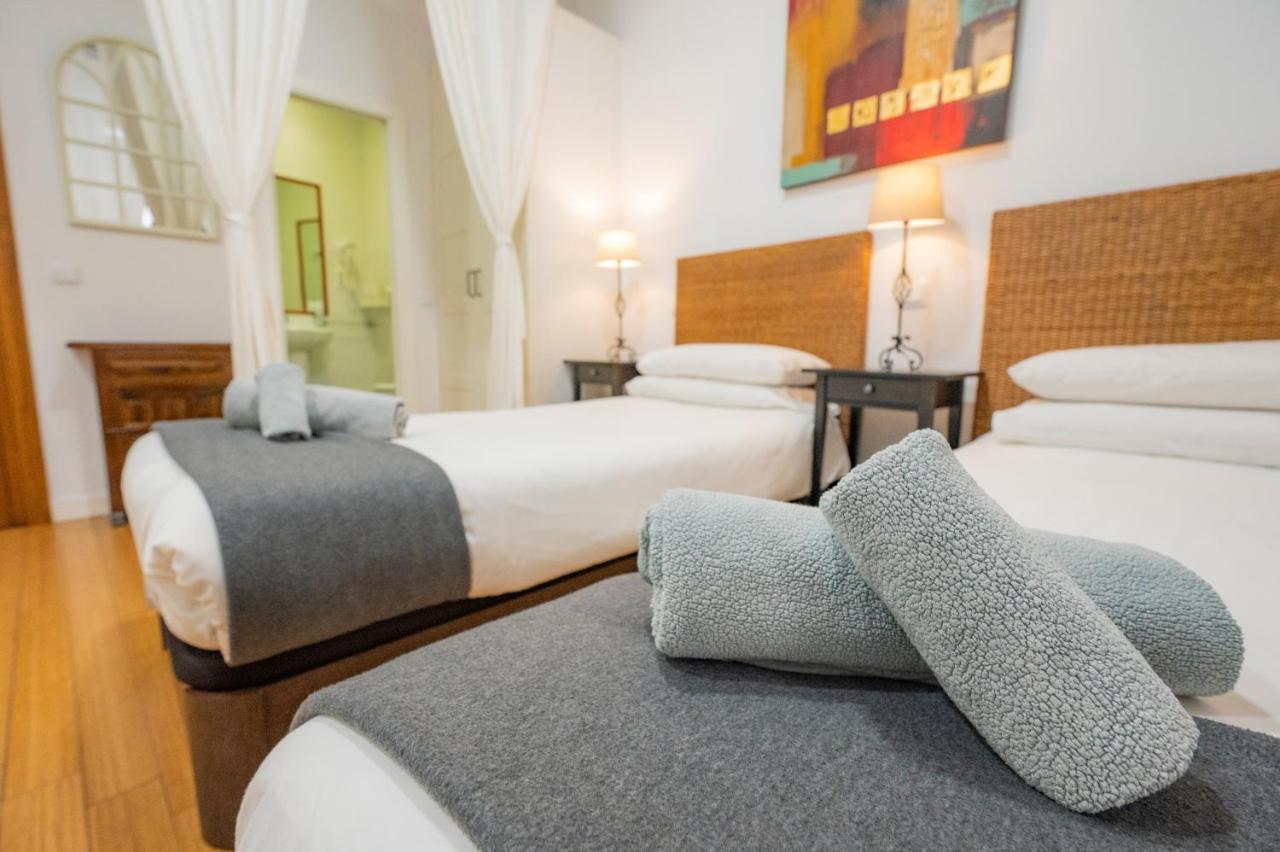 Apartamentos Huertas 马德里 外观 照片