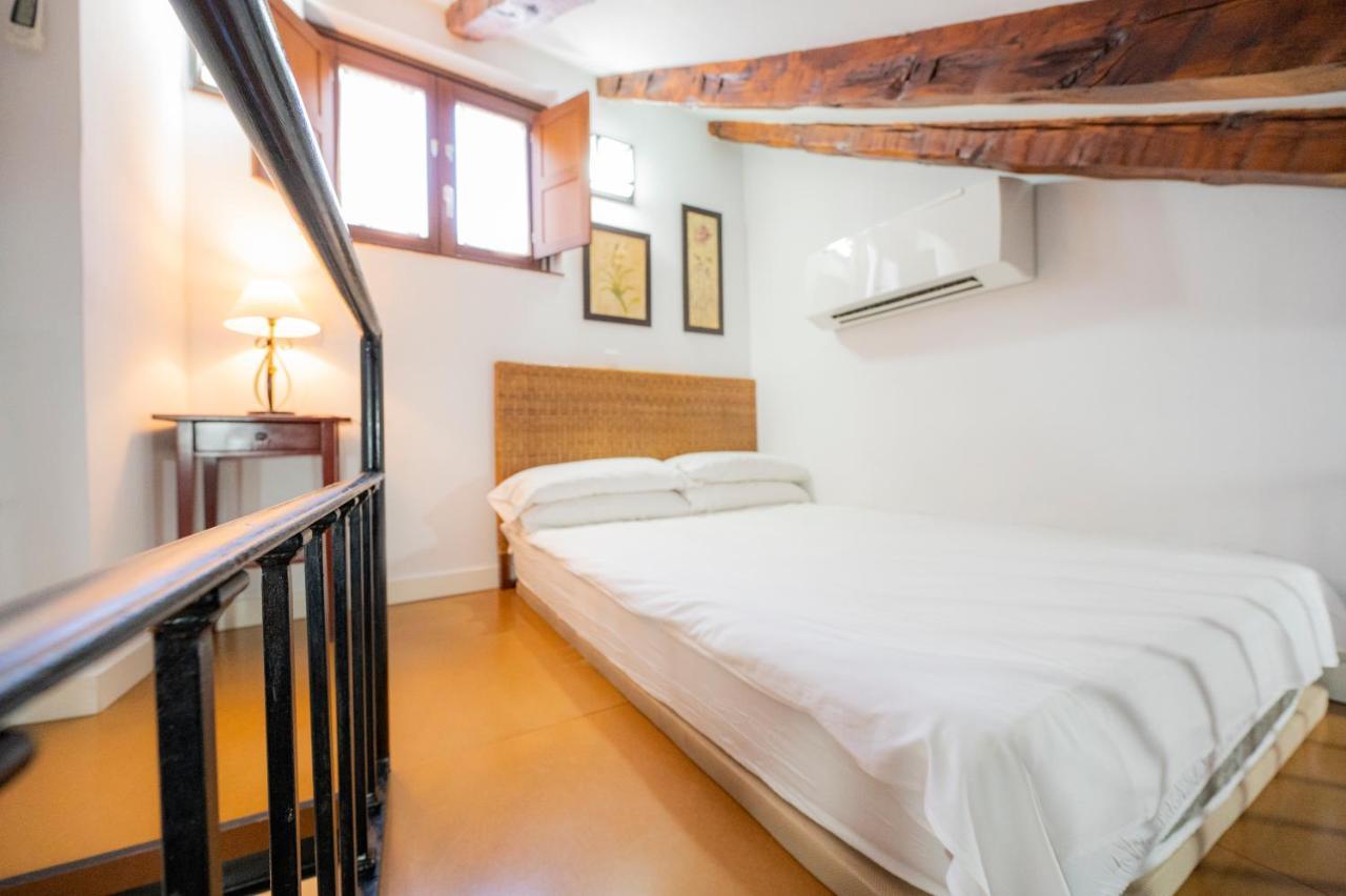 Apartamentos Huertas 马德里 外观 照片