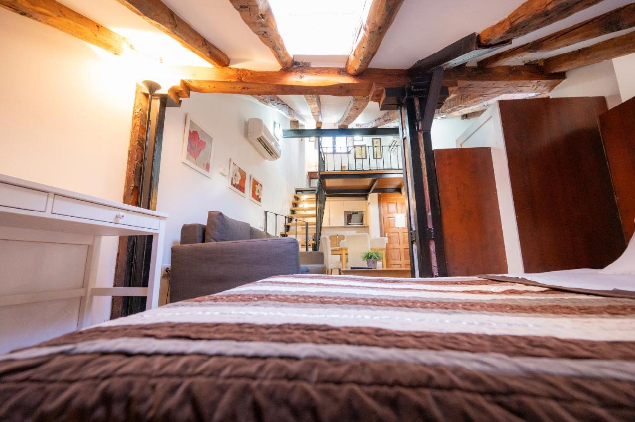 Apartamentos Huertas 马德里 外观 照片