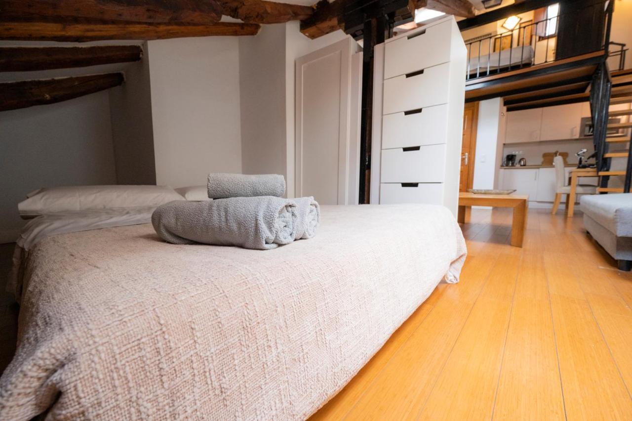 Apartamentos Huertas 马德里 外观 照片