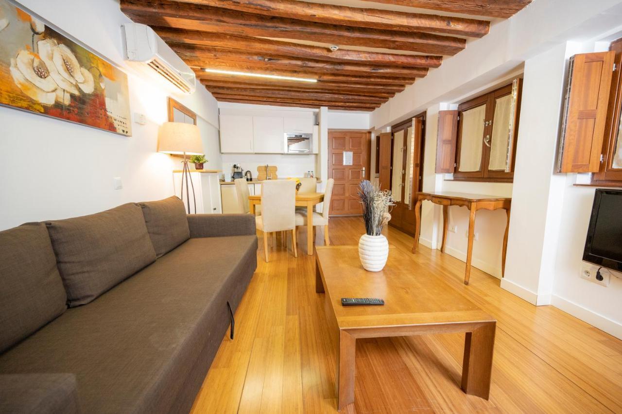 Apartamentos Huertas 马德里 外观 照片