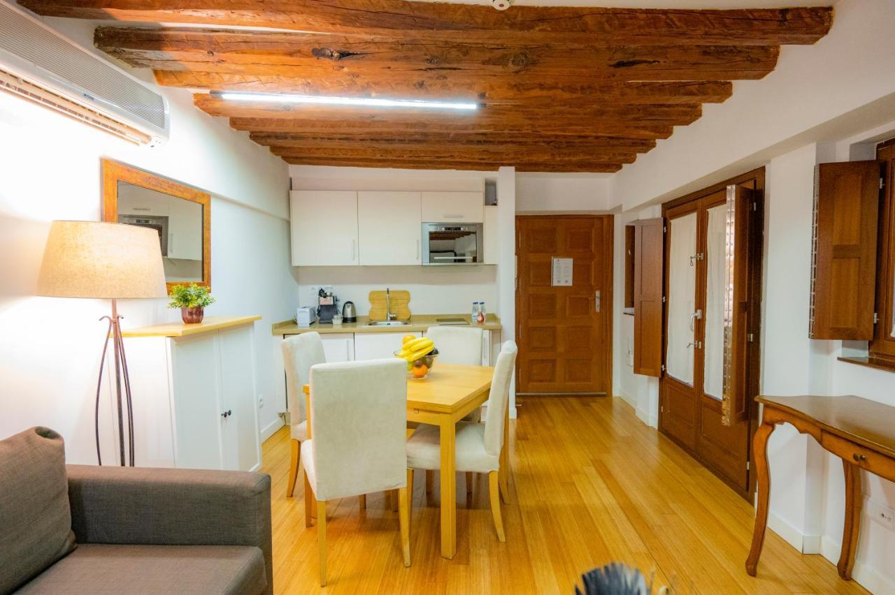 Apartamentos Huertas 马德里 外观 照片