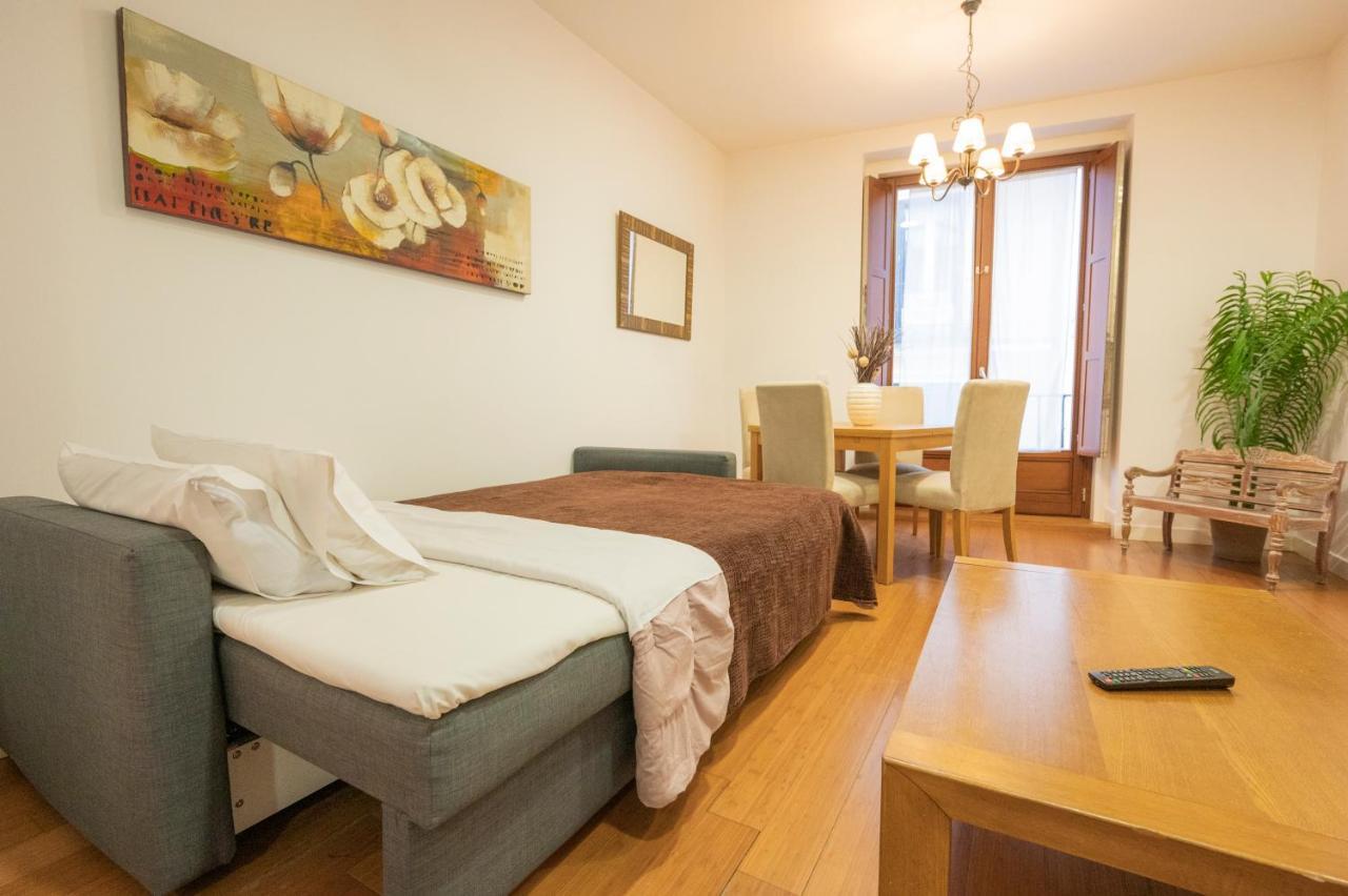 Apartamentos Huertas 马德里 外观 照片