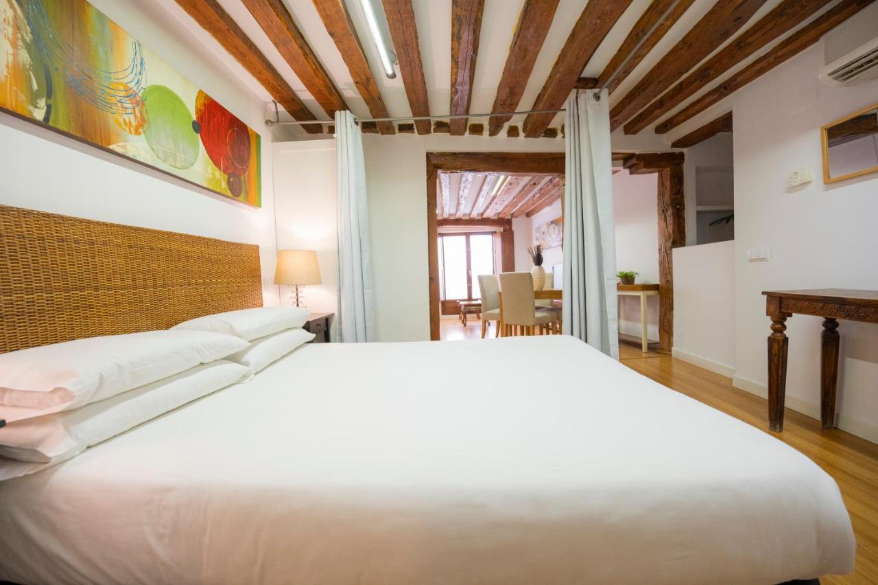 Apartamentos Huertas 马德里 外观 照片