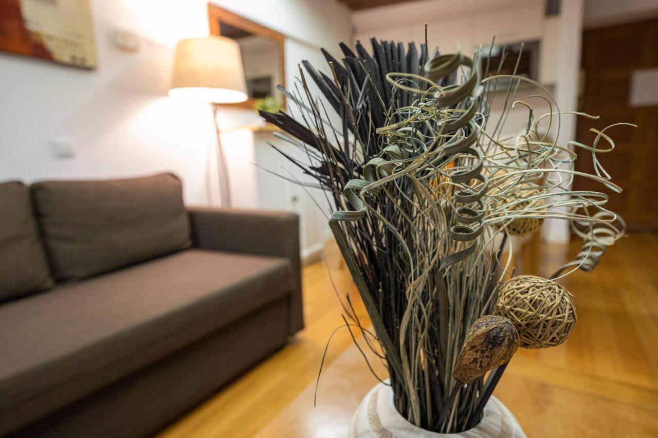 Apartamentos Huertas 马德里 外观 照片